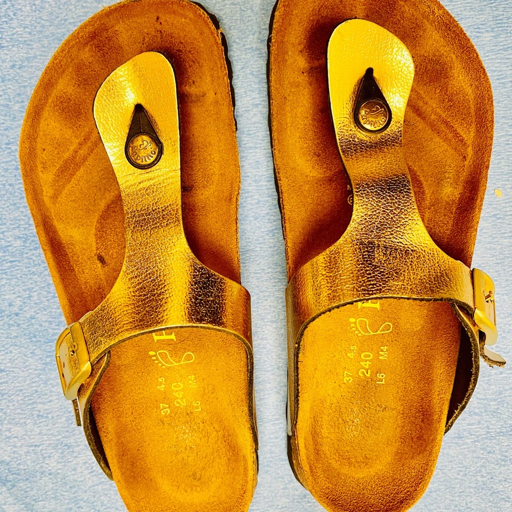 Birkenstock gold sandals